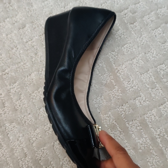 Like new Cole haan flats - Picture 6 of 6